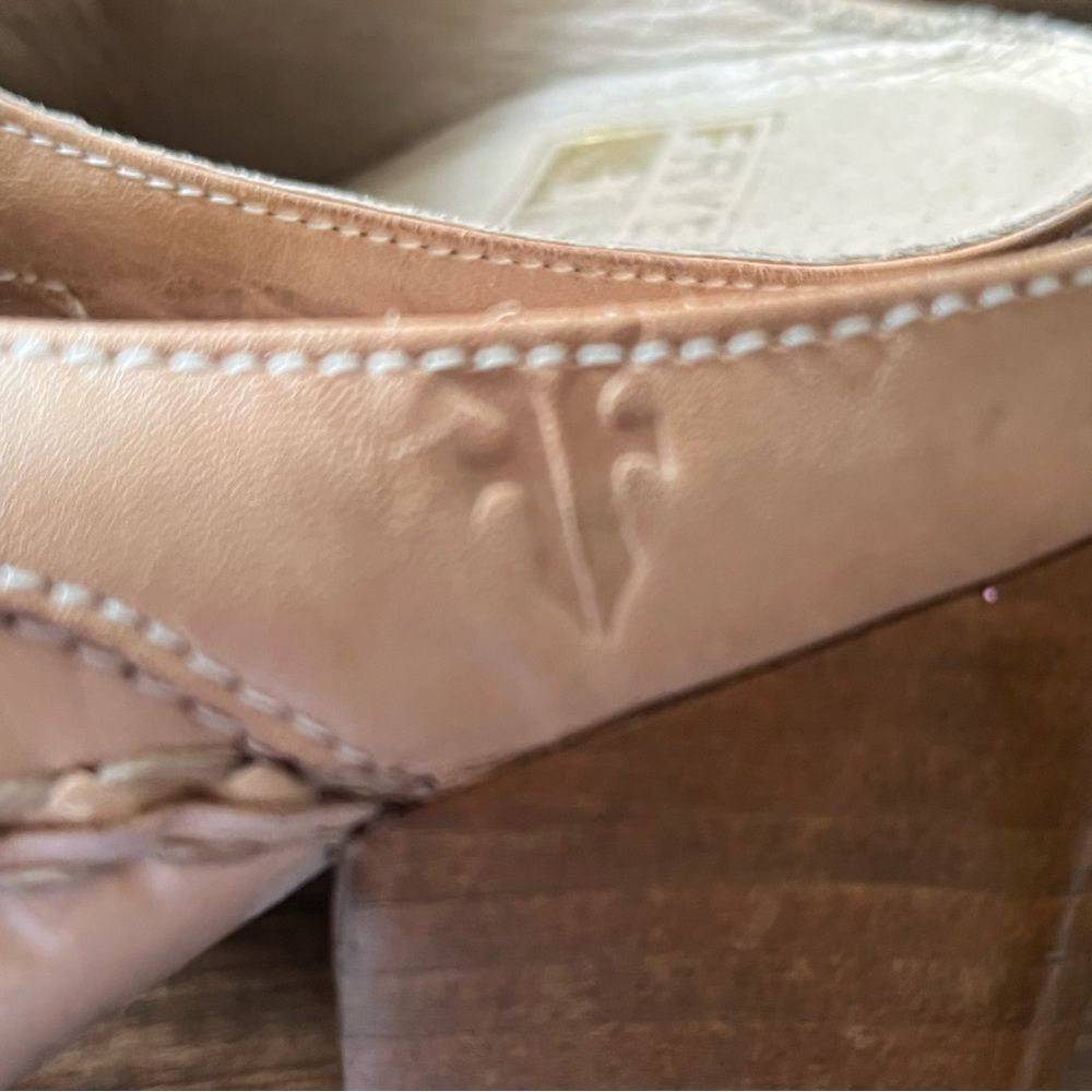 Frye Phoenix Light Tan Leather Slip On Mule Clog with Stacked Heel Size 5.5M - Picture 12 of 14